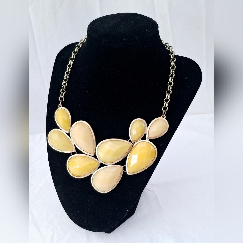 Vintage 1950's Gold Tone Yellow Faceted Teardrop Bubble Bib Statement Necklace